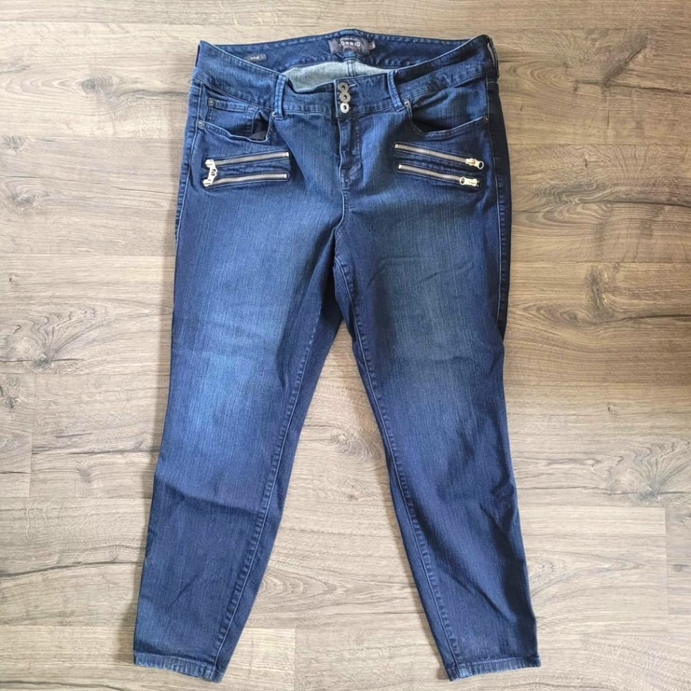 Torrid Stretch Denim Jeggings Sz 22R